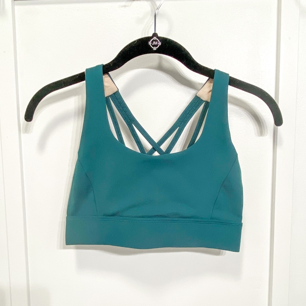 Strong physiques sports bra